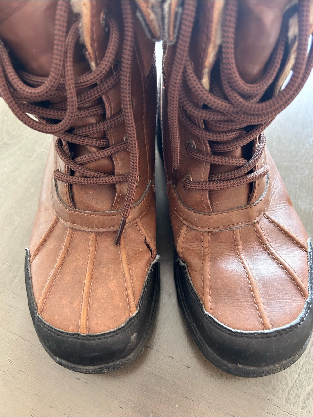 UGG Chestnut Brown Lace-Up Shearling-Trim Boot - Picture 3 of 11